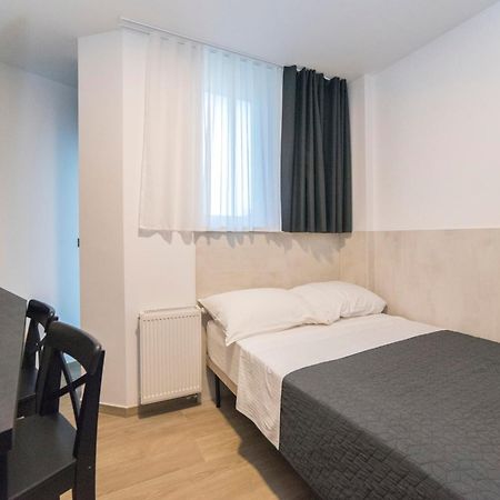 Evita Mini Záhřeb Exteriér fotografie