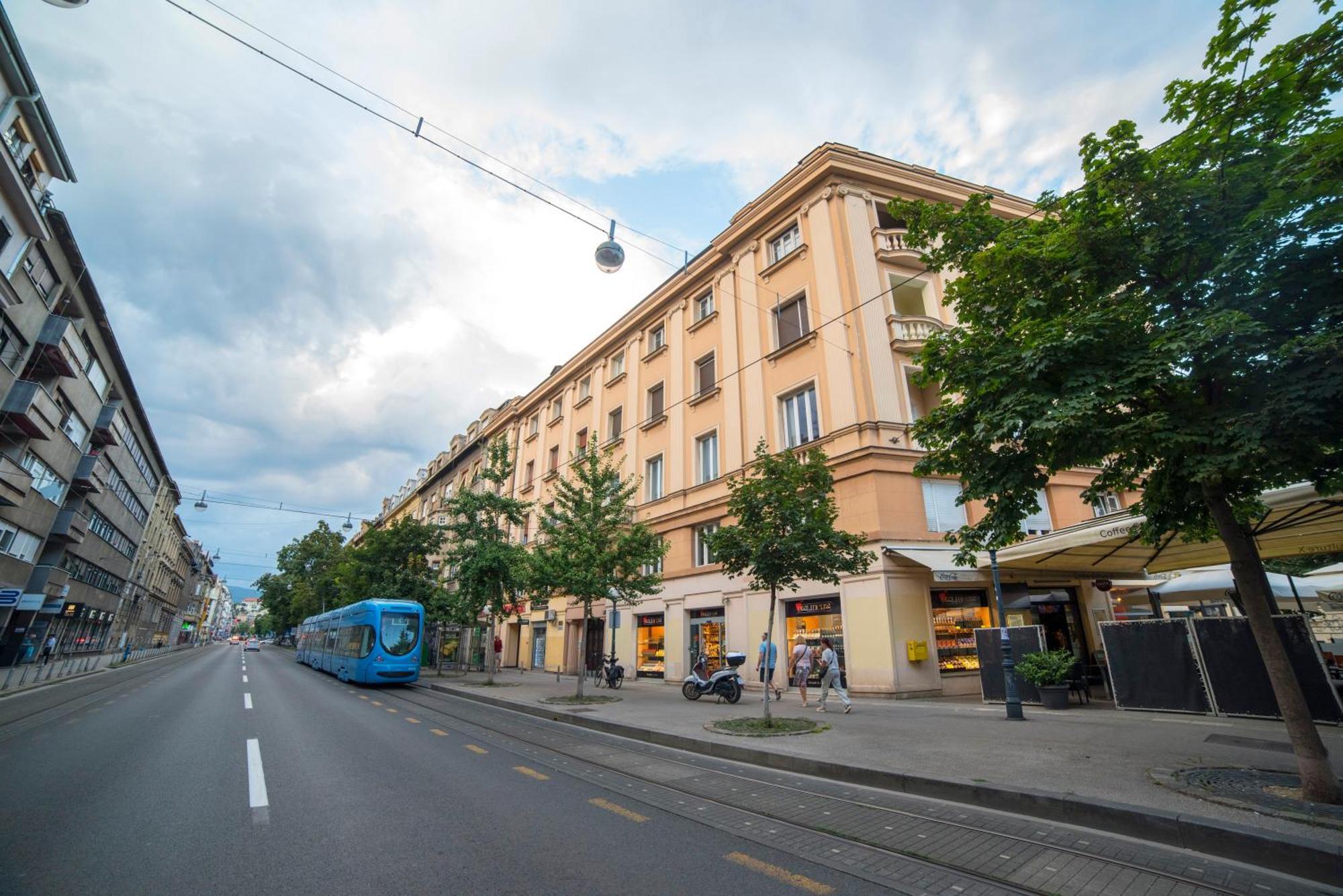 Evita Mini Záhřeb Exteriér fotografie